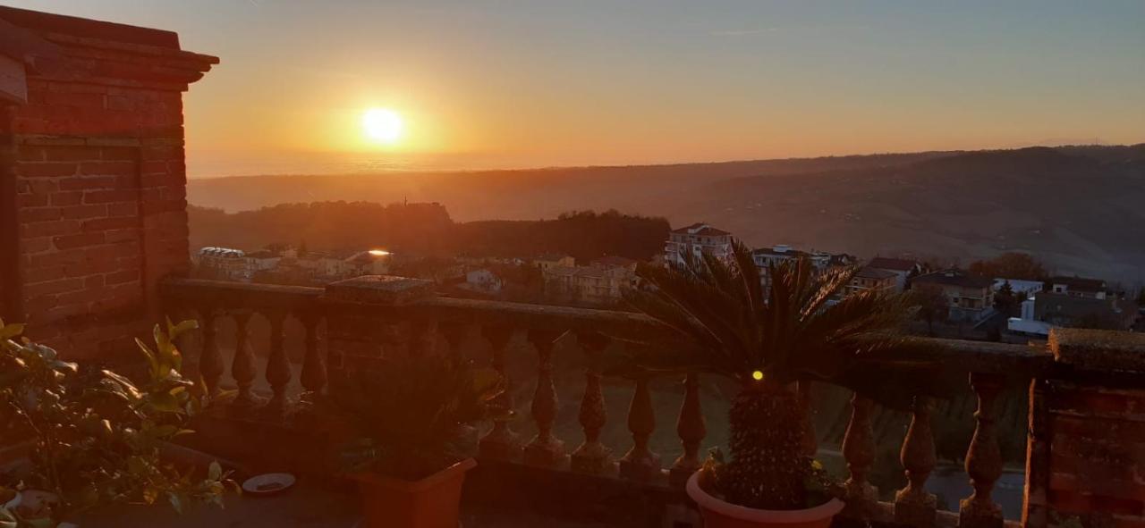 B&B Leopardi Montefiore dellʼAso Dış mekan fotoğraf